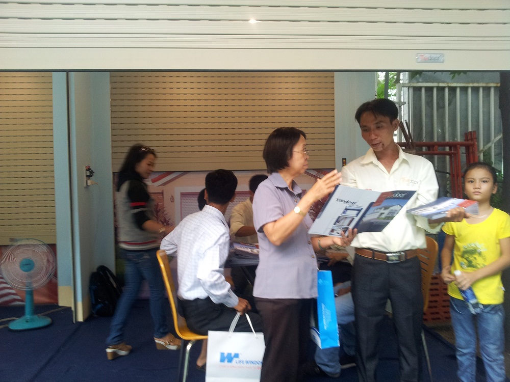 Dịch vụ lắp đặt cửa cuốn