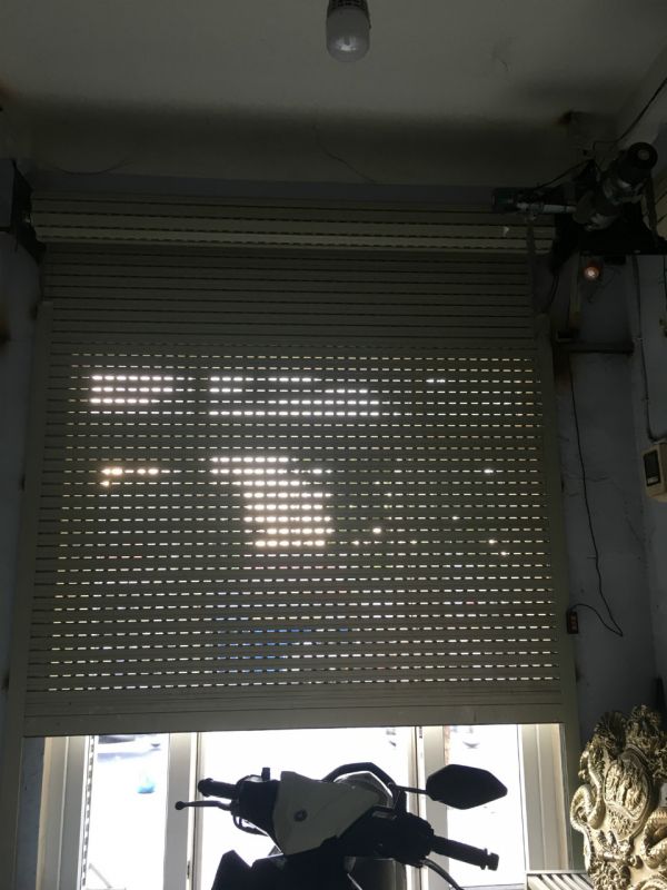 Thợ sửa cửa cuốn giá rẻ tại TPHCM 24/24