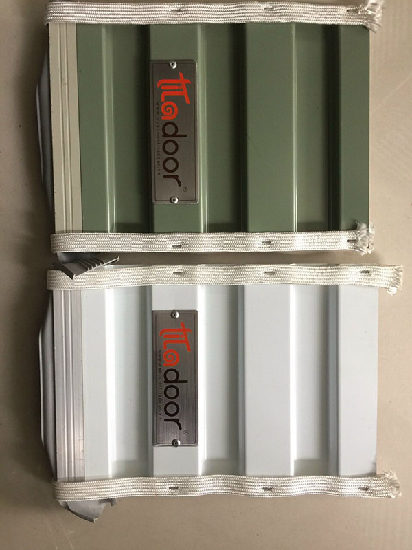 Báo giá cửa cuốn tấm liền, cửa cuốn Úc Titadoor