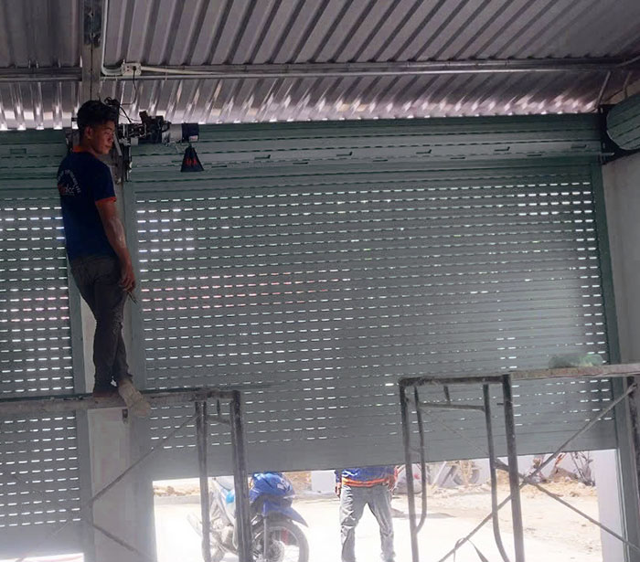 Sửa cửa cuốn Biên Hòa nhanh chóng, uy tín